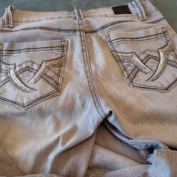 HOST PICK!!! Skinny jeans, soft grey wash. Size 5, 29"inseam. EUC - Picture 6 of 6